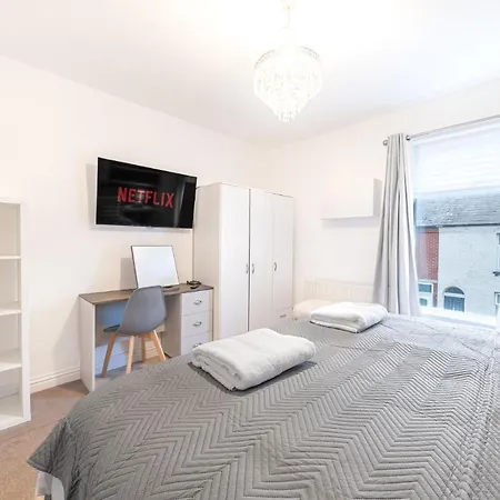 Holiday home *king Bed* Comfy House Barrow-in-Furness